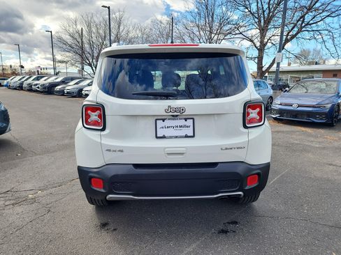 Used 2018 Jeep Renegade Limited w/ Safety & Security Group image 6