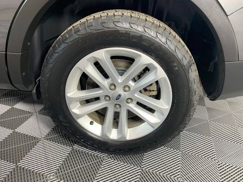 Used 2015 Ford Explorer XLT AWD/4WD image 26