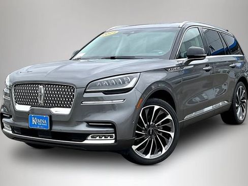 Used 2021 Lincoln Aviator Reserve w/ Equipment Group 201A AWD/4WD image 3