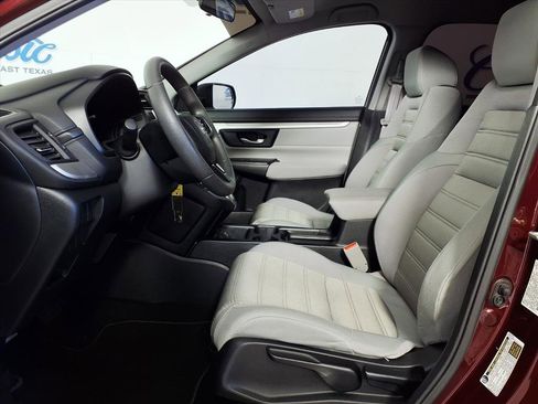 Used 2017 Honda CR-V LX image 9