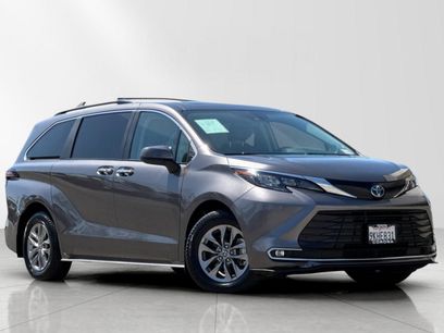 Used 2024 Toyota Sienna XLE w/ XLE Plus Package