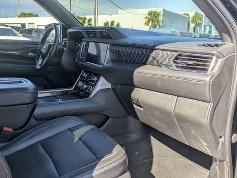 Used 2023 GMC Yukon Denali AWD/4WD image 33