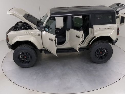 New 2026 Ford Bronco Raptor w/ Interior Carbon Fiber Pack AWD/4WD image 56