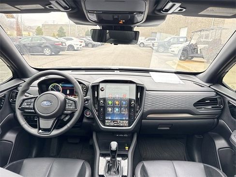 Certified 2025 Subaru Forester Touring w/ Touring Package image 20