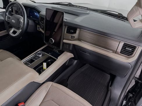 Certified 2023 Ford Expedition Limited RWD image 35
