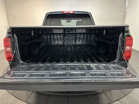 Used 2018 Chevrolet Silverado 1500 LT w/ LT Convenience Package image 32