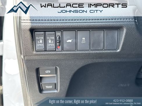 Used 2025 Honda Odyssey Sport-L image 31
