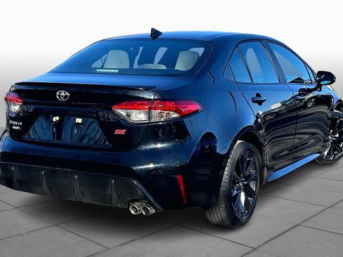 Used 2023 Toyota Corolla SE w/ SE Premium Package image 13
