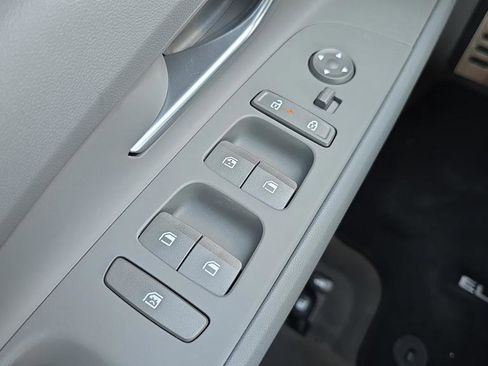 New 2026 Hyundai Elantra Sport FWD image 16
