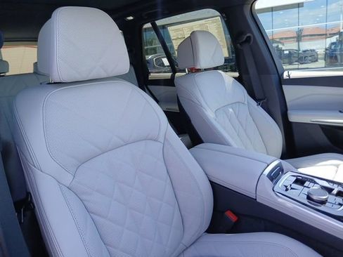 New 2026 BMW X5 sDrive40i RWD image 18