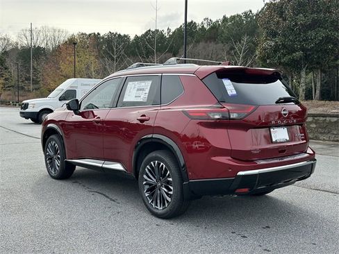 New 2026 Nissan Rogue Platinum image 6