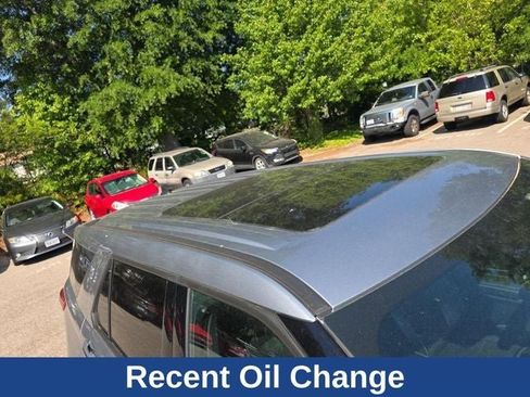 Used 2022 Ford Explorer ST w/ Equipment Group 401A AWD/4WD image 16