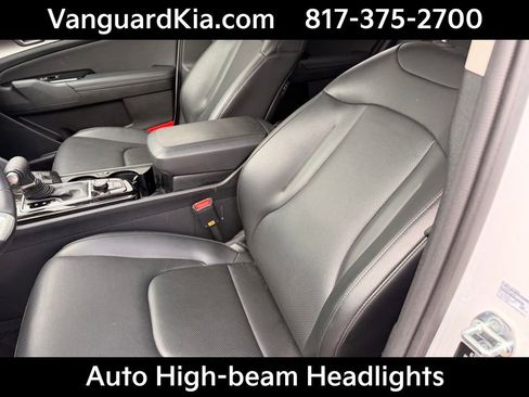 Certified 2025 Kia Sportage EX image 13