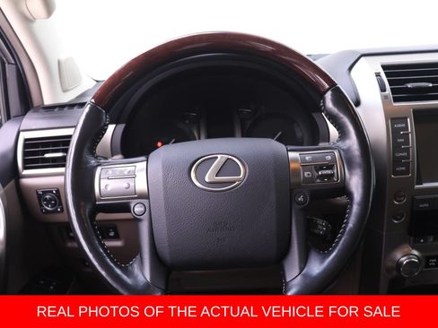 Used 2017 Lexus GX 460 Luxury AWD/4WD image 13