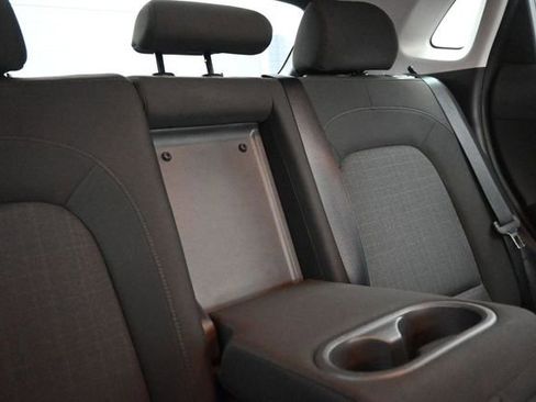 Used 2022 Hyundai Kona SEL w/ Cargo Package FWD image 14