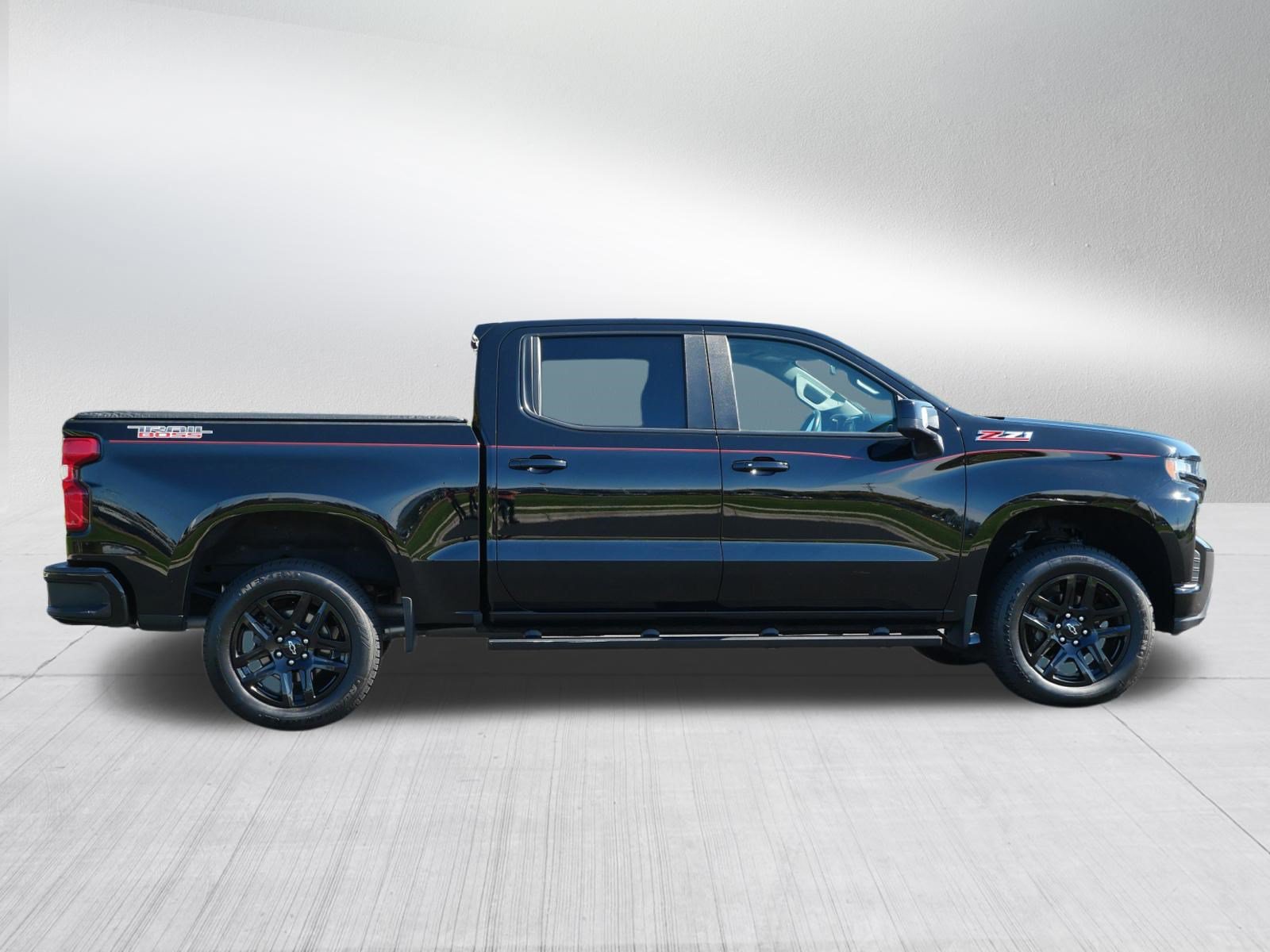 Used 2022 Chevrolet Silverado 1500 LT Trail Boss w/ LT Trail Boss Premium Package AWD/4WD image 8