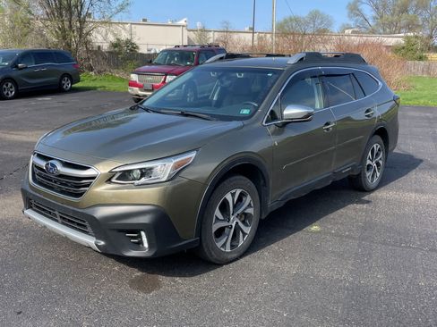 Used 2021 Subaru Outback Touring XT AWD/4WD image 1
