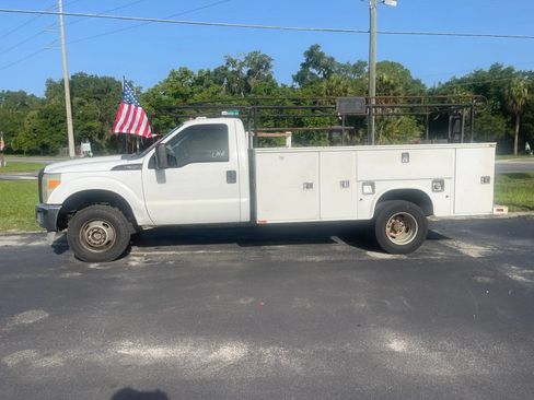 Used 2011 Ford F350 XL w/ XL Value Pkg AWD/4WD image 6