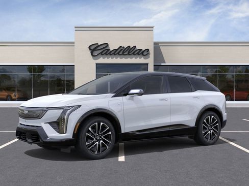 New 2026 Cadillac Optiq Sport 1 w/ LPO, Floor Liner Package AWD/4WD image 2