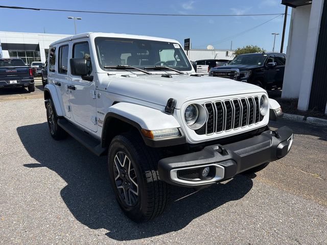 Used 2024 Jeep Wrangler Unlimited Sahara w/ Safety Group AWD/4WD image 4