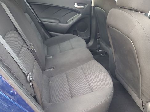 Used 2018 Kia Forte LX image 17