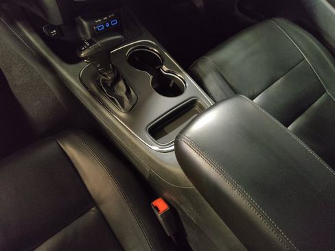 Used 2019 Dodge Durango GT image 26