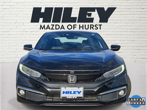 Used 2020 Honda Civic Touring image 2