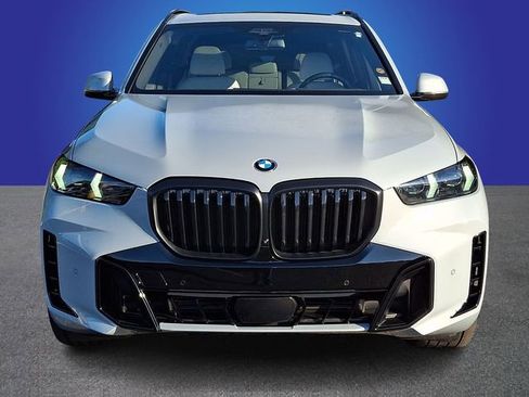 Used 2024 BMW X5 xDrive40i w/ M Sport Package AWD/4WD image 2