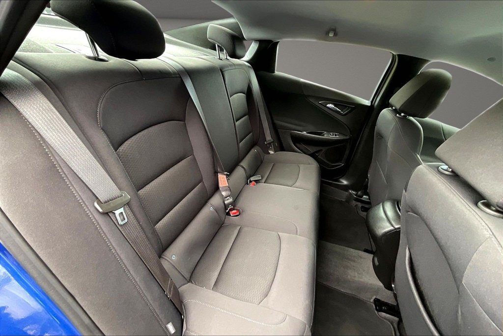 Used 2023 Chevrolet Malibu LS FWD image 27