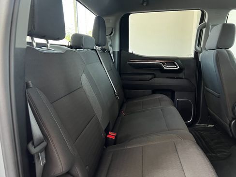 Used 2025 Chevrolet Silverado 1500 LT AWD/4WD image 24