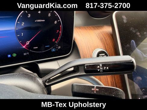 Used 2024 Mercedes-Benz GLC 300 image 24