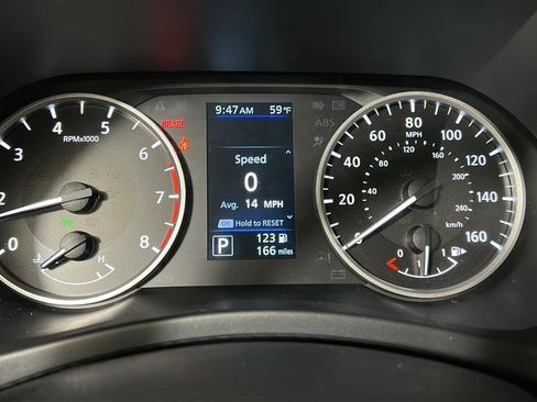 Used 2025 Nissan Sentra S FWD image 31