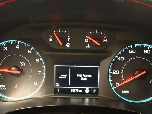 Used 2020 Chevrolet Traverse LS image 14