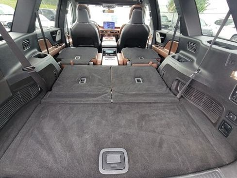Used 2020 Lincoln Aviator Reserve w/ Equipment Group 202A AWD/4WD image 62