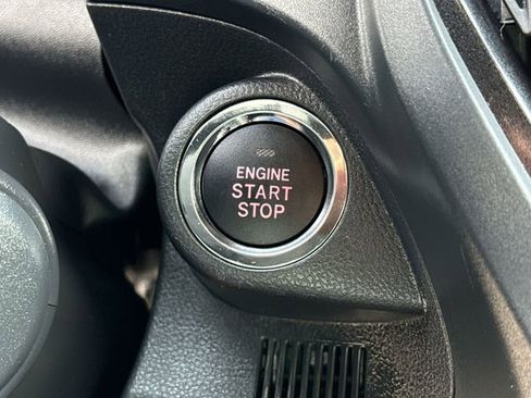 Used 2025 Subaru Forester Premium w/ Convenience Package #2 image 25