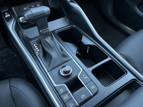 New 2026 Kia Sorento S w/ S Panoramic Sunroof Package image 21