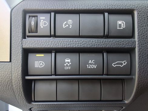 Certified 2026 Toyota 4Runner TRD Off-Road Premium AWD/4WD image 36