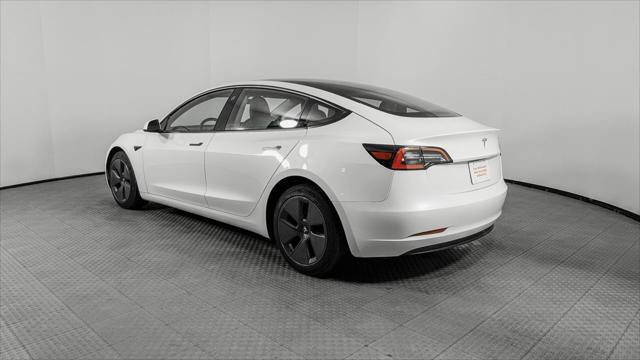 Used 2023 Tesla Model 3 Standard Range RWD image 4