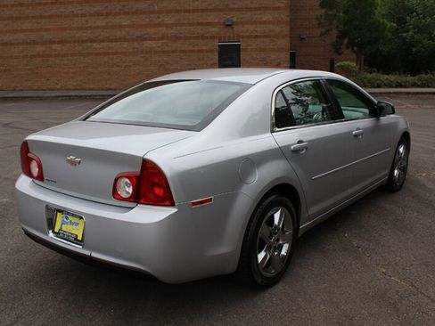 Used 2010 Chevrolet Malibu LS FWD image 4