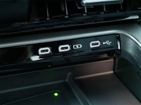 New 2026 Lexus TX 500h AWD image 22