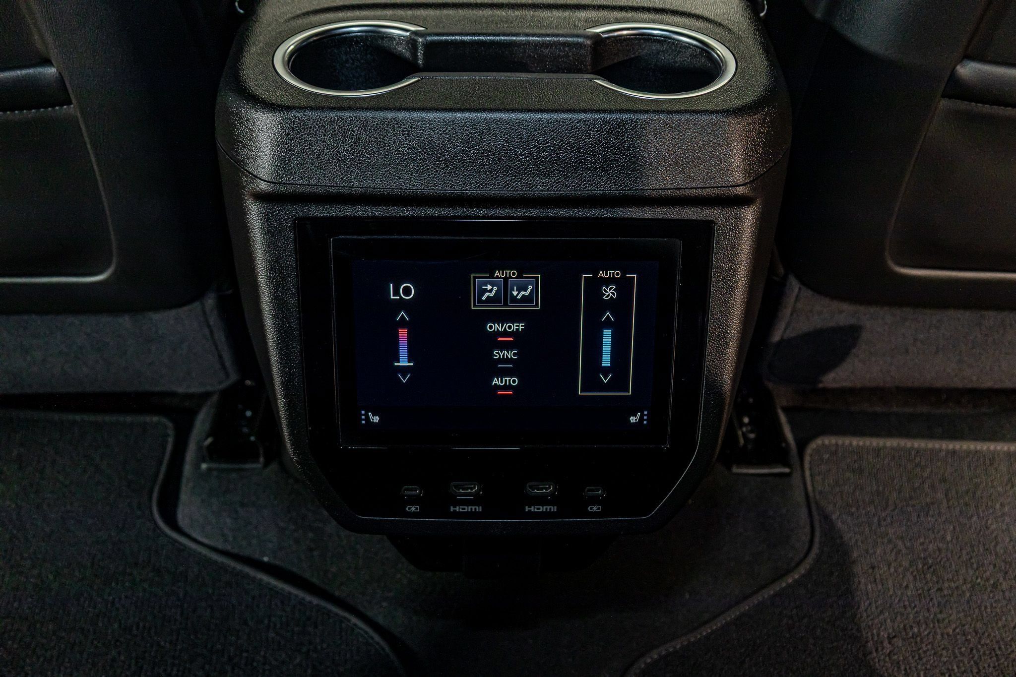 Used 2026 GMC Yukon AT4 Ultimate AWD/4WD image 25