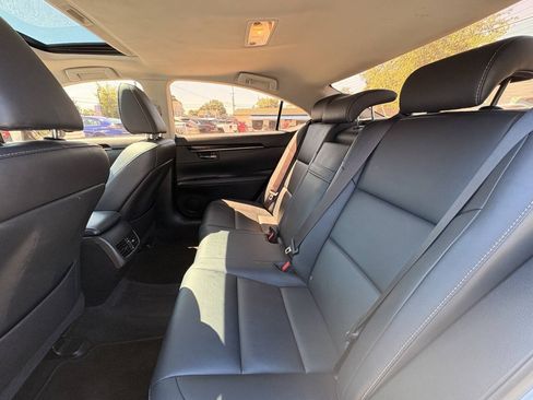 Used 2014 Lexus ES 350 FWD image 22