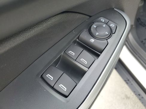 New 2026 Chevrolet Trax LS w/ Driver Confidence Package image 19