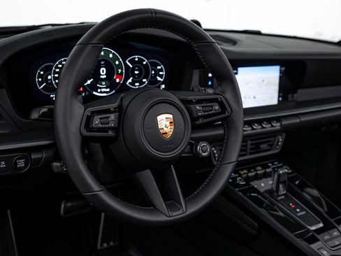 Certified 2026 Porsche 911 GTS RWD image 18