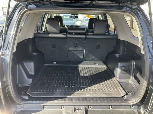 Used 2016 Toyota 4Runner Trail Premium image 13