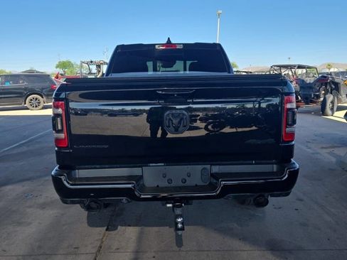 Used 2020 RAM 1500 Limited w/ Black Appearance Package AWD/4WD image 3