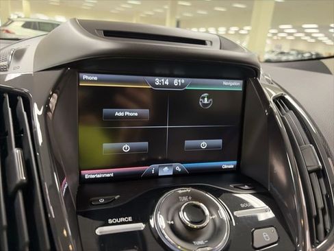 Used 2015 Ford Escape Titanium image 22