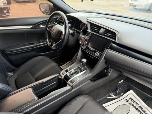 Used 2019 Honda Civic Sport image 16