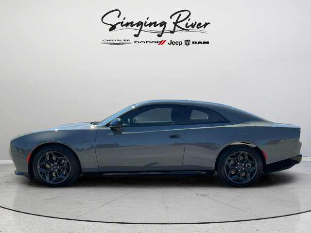 Used 2025 Dodge Charger Daytona R/T w/ Sun & Sound Package AWD/4WD image 4