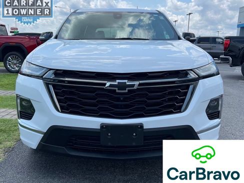 Used 2023 Chevrolet Traverse Premier AWD/4WD image 3